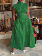 Indiebeautie – Einfarbiges Kleid mit gerüschter Cut-Out-Taille