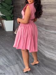 Einfarbiges, plissiertes Hemdblusenkleid