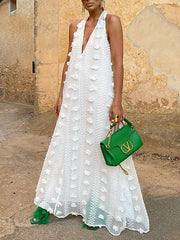 Indiebeautie – Weißes Neckholder-Dekolletékleid