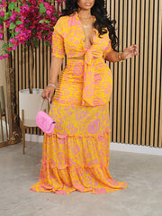 Bedrucktes Set aus Oberteil und Rock mit Bindeband