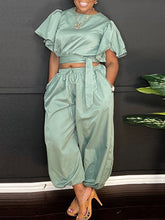 Indiebeautie – Einfarbiges Set aus Oberteil und Hose mit Bindeband