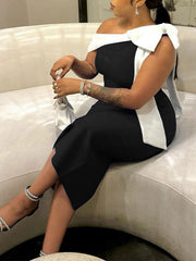 Figurbetontes Kleid mit gebundenen Schultern