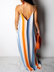 Gestreiftes Camisole-Kleid mit V-Ausschnitt – Ausverkauf