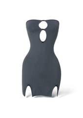 Trägerloses Minikleid mit Hohlsaum