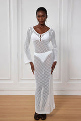 Lana – Weißes Maxikleid mit tiefem Ausschnitt und Strick