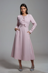 Lavanya Maxikleid mit Schleife und Rüschen