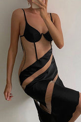 Camisole-Kleid mit unregelmäßigem Netzstoff und Kontrast