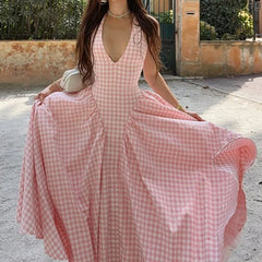 Elegant Halterneck V-Neck Pleated Waist French Dress