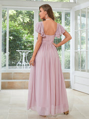 Rosa Chiffon-Maxikleid mit Herzausschnitt und mehrlagigen Ärmeln