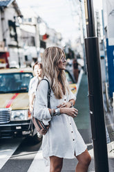 Take A Look Button-Down-Hemd-Minikleid – 2 Farben