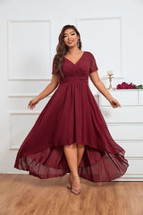 Burgunderrotes asymmetrisches Partykleid in Übergröße mit Spitze