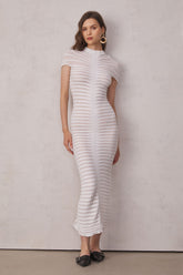 Rosemary – Gerüschtes Maxikleid mit Kreuzstrick