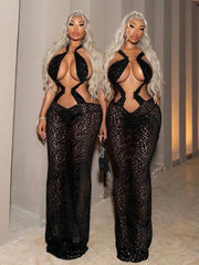 Schwarzes durchsichtiges rückenfreies Maxikleid