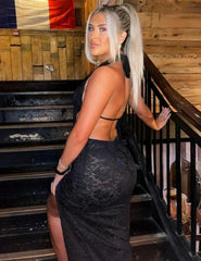 Maxi-Split-Kleid aus Netzstoff mit tiefem V-Ausschnitt