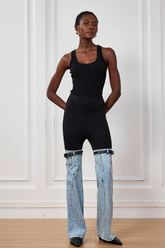 Saanvi Jeans mit farbigem Schnallendruck