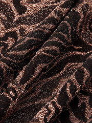 Maxikleid mit tiefem V-Ausschnitt und Schlitz