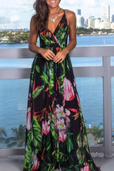 Rückenfreies, trendiges, mehrfarbiges Maxikleid mit Batikdruck