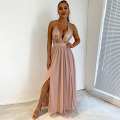 Glitzerndes, klassisches Maxi-Abendkleid aus Netzstoff mit tiefem V-Ausschnitt und Paillettenbesatz - Burgunderrot