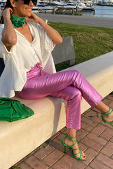 Make It Shimmer – Hosen mit gewachstem Ledereffekt und Taschen