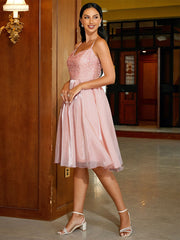 Ärmelloses Homecoming-Kleid mit V-Ausschnitt und Pailletten in Rosa RH30013