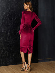 Midi-Cocktailkleid aus Samt mit quadratischem Ausschnitt XJ413