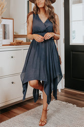 Vivian – Midikleid aus Baumwollmischung mit unregelmäßigem Saum