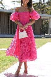 Dare To Dance – Midikleid aus gesmoktem Stoff mit quadratischem Muster und Puffärmeln