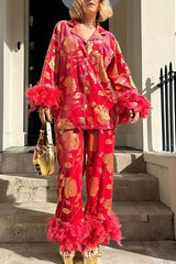 Hollywood Queen Pyjama-Set aus Samt mit Blumenmuster und Federbesatz, elastischer Taille und Taschen