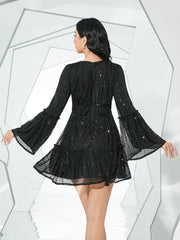 Mini-Heimkehrkleid mit tiefem V-Ausschnitt und Glockenärmeln M02277