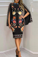 Party-Minikleid mit Cape-Ärmeln und Blumenpflücken