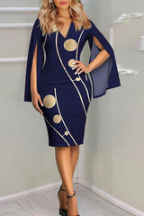 Party-Minikleid mit Cape-Ärmeln und Blumenpflücken