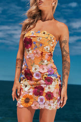 Days of Joy – Schulterfreies Minikleid mit Blumenstickerei und Applikation