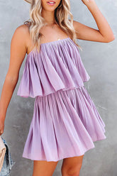 Hopeless Romantic – Plissierter Strampler mit verstellbaren Trägern und elastischer Taille