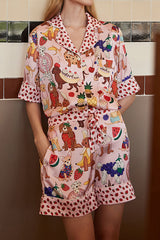 Zweiteiliges Set mit rosa Shorts mit Dessert-Hunde-Print