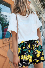 Into Bliss – Bedruckte Shorts mit Kordelzug und elastischer Taille und Tasche