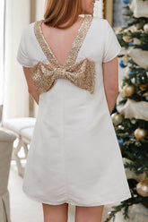 Ich liebe das wunderschöne kurzärmlige Minikleid mit Paillettenschleife (zwei Tragemöglichkeiten)