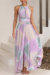 Just Met You – Bedrucktes Neckholder-Maxikleid mit Spitzenbesatz, elastischer Taille und Schlitz