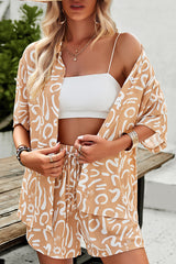 Shorts-Set mit unregelmäßigem Druck und Temperament für Pendler mit Revers