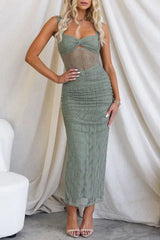 Manifesting You – Maxikleid aus Netzstoff mit Rüschendetail