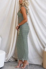 Manifesting You – Maxikleid aus Netzstoff mit Rüschendetail