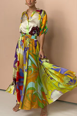 Erhöhen Sie Ihre Resort-Satinbluse mit mehrfarbigem Print