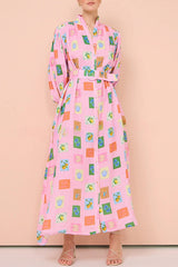 Palm Noosa – Langärmliges Maxikleid mit geometrischem Print und Gürtel