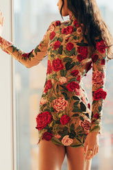 Rosie Moments – Langärmliges Minikleid mit Blumenapplikation