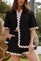 Harry – Lockeres Hemd mit gewelltem Besatz und Knöpfen sowie Shorts mit Taschen und elastischer Taille