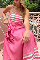 Aston Maxikleid mit kontrastierendem Blumendruck und gestreiften Taschen