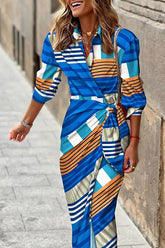 Worth Staying – Bedrucktes Wickel-Midikleid