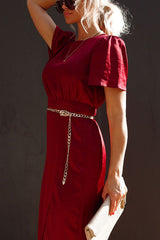 Stay Fashionably Focused – Midikleid aus Satin mit Schlitz