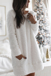 Cozy Corner – Lounge-Schlafkleid aus Fleece mit Taschen