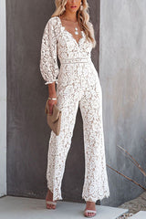 „I Can’t Resist“-Jumpsuit aus Spitze mit Laternenärmeln