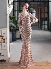 SEQUINED FISHTAIL BEADING GOWN